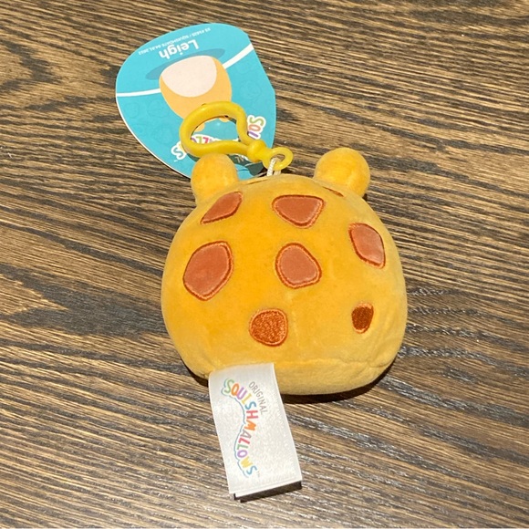 Clip - Ludwig the frog Squishmallow 🐸 - Picture 2 of 2